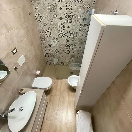 아파트 Maggio House